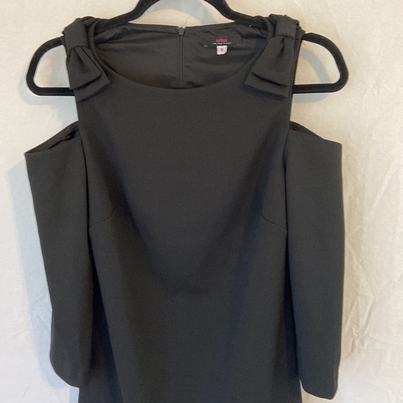 Trina Turk Aris Bow Cold Shoulder Black Dress Size S - Picture 2 of 10